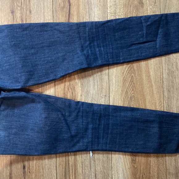 Paige Verdugo Ultra Skinny ripped distressed jeans - Picture 9 of 10